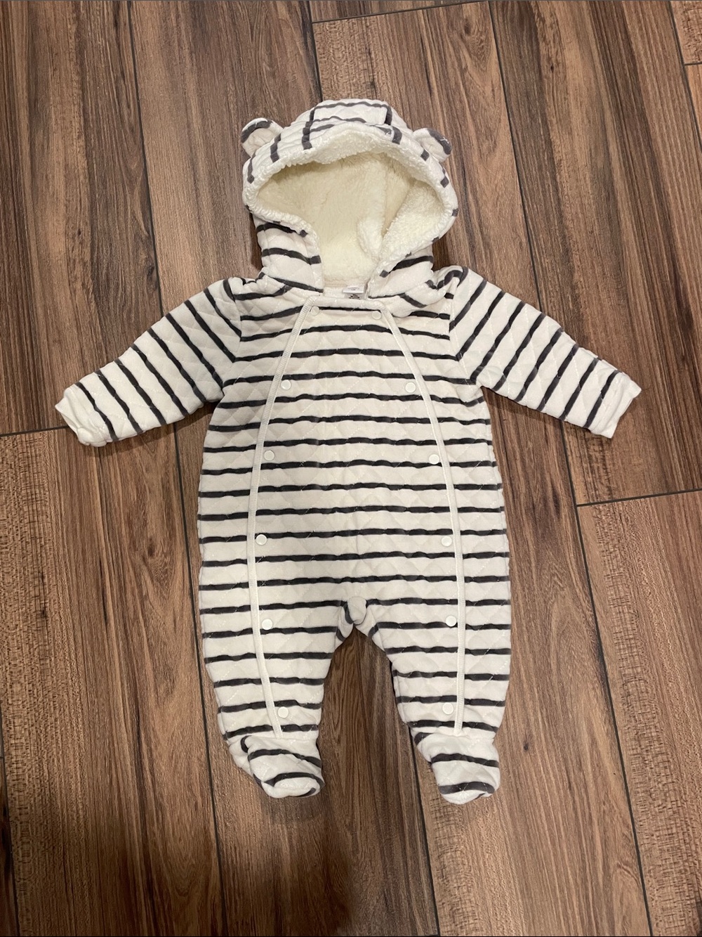 Nordstrom Cream and Black Striped Plush Hooded Footie